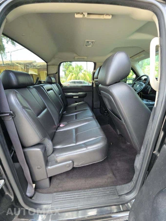 2011 Chevrolet Silverado 2500HD LT Crew Cab Medium Bed 1LT - miniatura 16