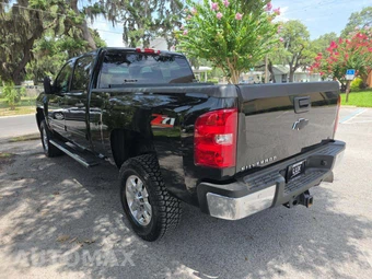 2011 Chevrolet Silverado 2500HD LT Crew Cab Medium Bed 1LT - miniatura 2