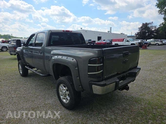 2011 Chevrolet Silverado 2500HD LT Crew Cab Medium Bed 1LT – miniatura 2