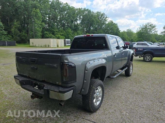 2011 Chevrolet Silverado 2500HD LT Crew Cab Medium Bed 1LT – miniatura 3