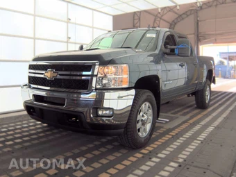 2011 Chevrolet Silverado 2500HD LT Crew Cab Medium Bed 1LT