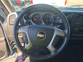2011 Chevrolet Silverado 2500HD LT Crew Cab Medium Bed 1LT - miniatura 10