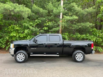 2011 Chevrolet Silverado 2500HD LTZ Crew Cab Medium Bed 1LZ - miniatura 3
