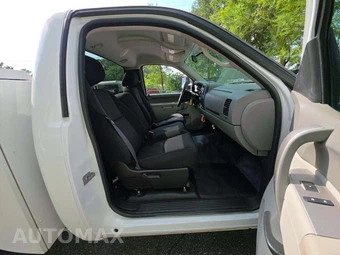 2011 Chevrolet Silverado 2500HD WT Regular Cab Long Bed 1WT - miniatura 16