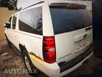2011 Chevrolet Suburban 1500 LS 1LS - miniatura 4