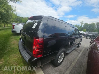 2011 Chevrolet Suburban 1500 LT 1LT - miniatura 4