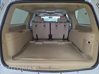 2011 Chevrolet Suburban 1500 LT 1LT - miniatura 13