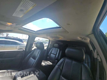 2011 Chevrolet Suburban 1500 LT 1LT - miniatura 11