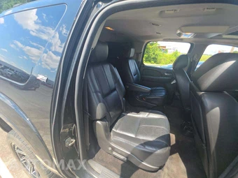 2011 Chevrolet Suburban 1500 LT 1LT - miniatura 17