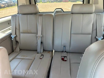 2011 Chevrolet Suburban 1500 LT 1LT - miniatura 10