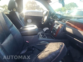 2011 Chevrolet Tahoe LT 1LT – miniatura 8