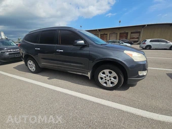2011 Chevrolet Traverse LS 1LS – miniatura 3