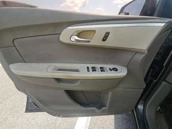 2011 Chevrolet Traverse LS 1LS – miniatura 9