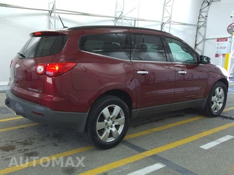 2011 Chevrolet Traverse LT 1LT – miniatura 4