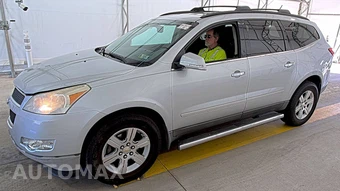 2011 Chevrolet Traverse LT 1LT