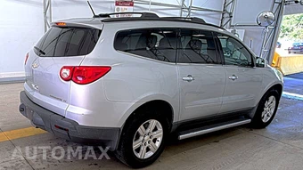 2011 Chevrolet Traverse LT 1LT – miniatura 4