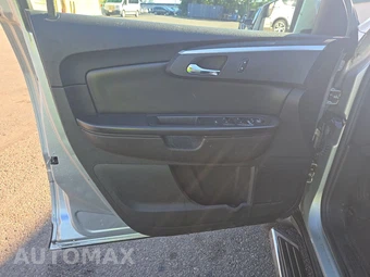 2011 Chevrolet Traverse LT 1LT – miniatura 9