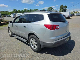 2011 Chevrolet Traverse LT 1LT - miniatura 2