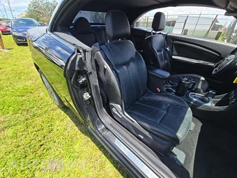 2011 Chrysler 200 Limited Convertible – miniatura 18