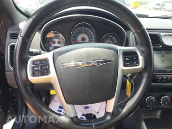 2011 Chrysler 200 Limited Sedan - miniatura 10