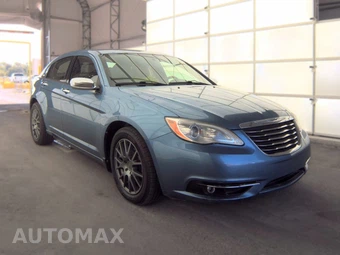2011 Chrysler 200 Limited Sedan - miniatura 3