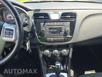 2011 Chrysler 200 Touring Convertible – miniatura 10
