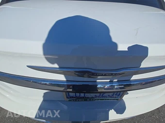 2011 Chrysler 200 Touring Sedan – miniatura 17