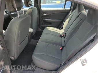 2011 Chrysler 200 Touring Sedan – miniatura 13