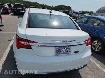 2011 Chrysler 200 Touring Sedan – miniatura 5