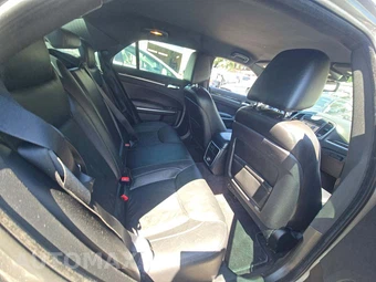 2011 Chrysler 300 Limited – miniatura 16