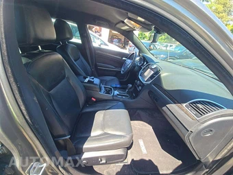 2011 Chrysler 300 Limited – miniatura 18