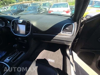 2011 Chrysler 300 Limited – miniatura 19