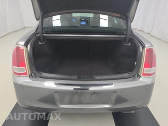 2011 Chrysler 300 Limited – miniatura 16