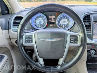 2011 Chrysler 300 Limited - miniatura 15