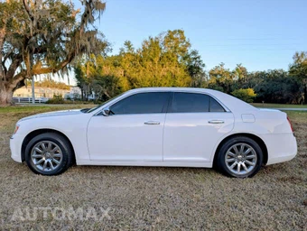 2011 Chrysler 300 Limited - miniatura 6