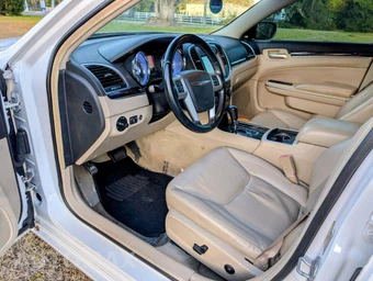 2011 Chrysler 300 Limited - miniatura 7