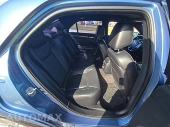 2011 Chrysler 300C – miniatura 16