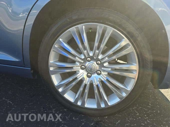 2011 Chrysler 300C – miniatura 23