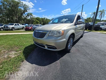 2011 Chrysler Town & Country Limited 121.2" WB