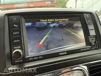 2011 Chrysler Town & Country Touring 121.2" WB - miniatura 106