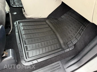 2011 Chrysler Town & Country Touring 121.2" WB - miniatura 48