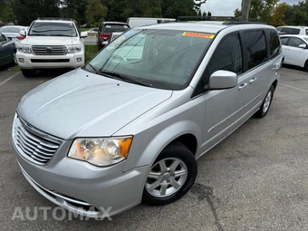 2011 Chrysler Town & Country Touring 121.2" WB - miniatura 6