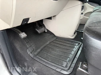 2011 Chrysler Town & Country Touring 121.2" WB - miniatura 87