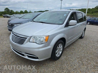 2011 Chrysler Town & Country Touring 121.2" WB