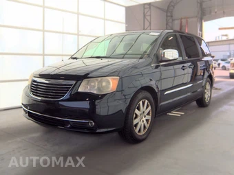 2011 Chrysler Town & Country Touring L 121.2" WB