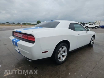 2011 Dodge Challenger – miniatura 4