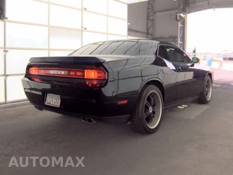 2011 Dodge Challenger – miniatura 4