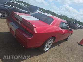 2011 Dodge Challenger SRT8 – miniatura 4