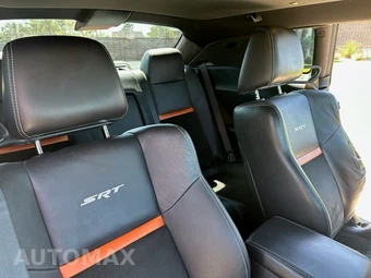 2011 Dodge Challenger SRT8 - miniatura 16