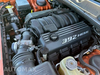 2011 Dodge Challenger SRT8 - miniatura 19